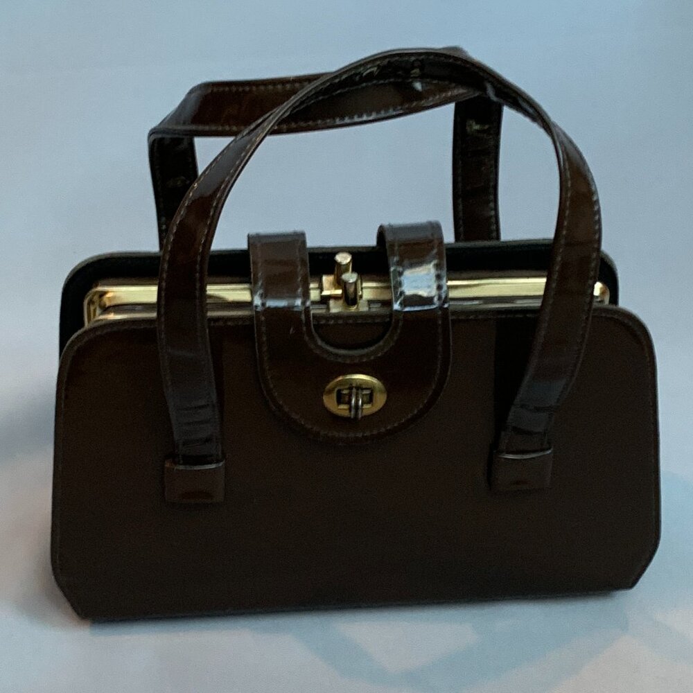 Small Vintage Patent Purse